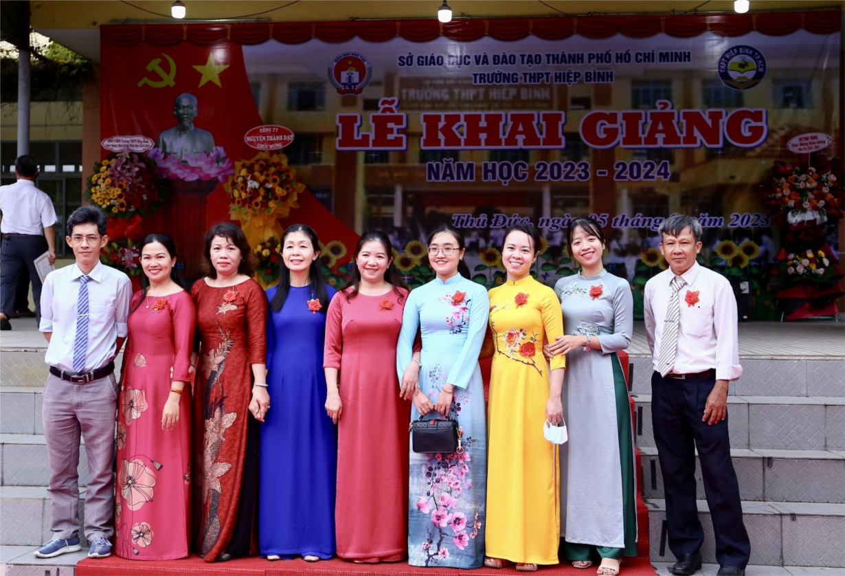 9ANH.jpg